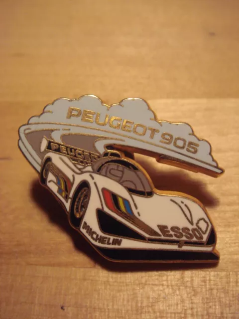 RARE pin's Peugeot 905 Yann Arthus Bertrand - Le Mans