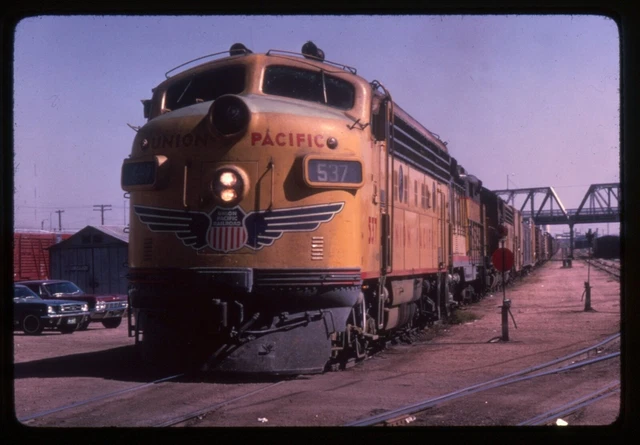 Railroad Slide - Union Pacific #537 F9 Locomotive 1968 Denver Colorado CO