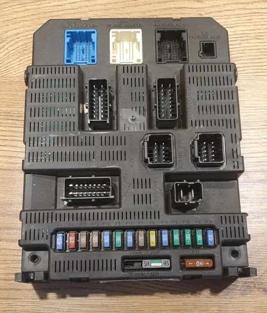 CITROEN C4 20042010 BSI ECU BSI fuse box body control module 2004 P08