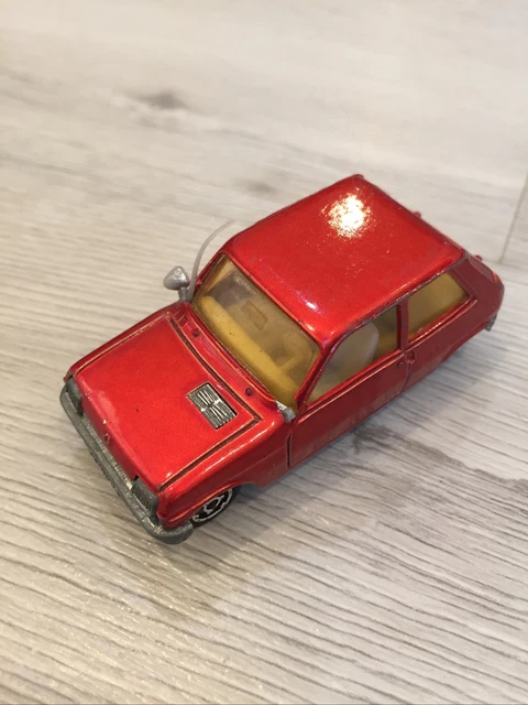 JOUET ANCIEN RENAULT nervasport platre et farine jouets cij avant guerre course EUR 28,90 - FR