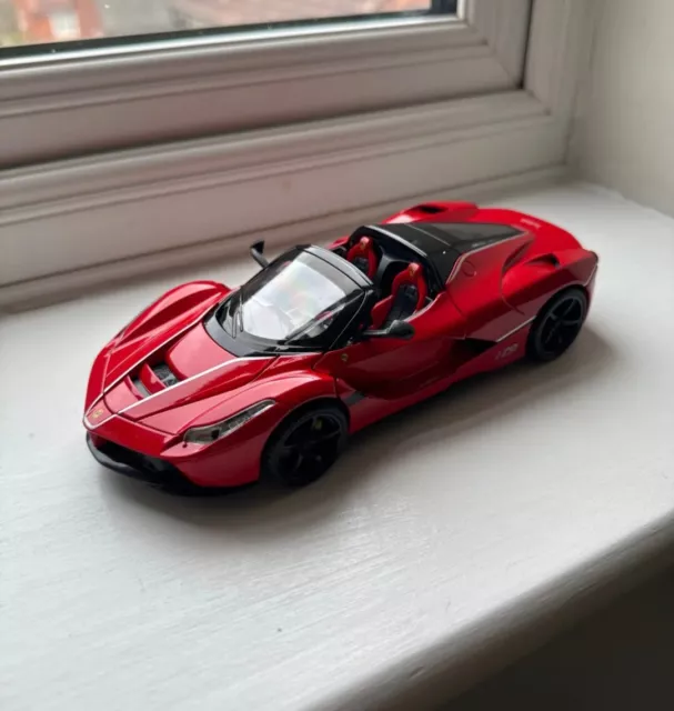 1/24 Diecast Ferrari LaFerrari 1:24 Luxury Model Car Toy Kids Sound Light Gift