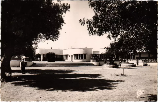 CPA AK MAROC OUJDA - College of Young Girls View to Buildings (92599)
