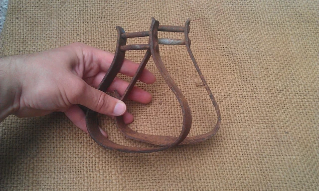 Antique Wrought Iron Horse Stirrups 19Th Century Blacksmith Hand Forged