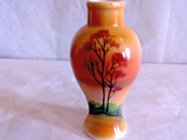 Japan,5inch tall vase, Painted Tree scene, Vintage, collectable, Bright