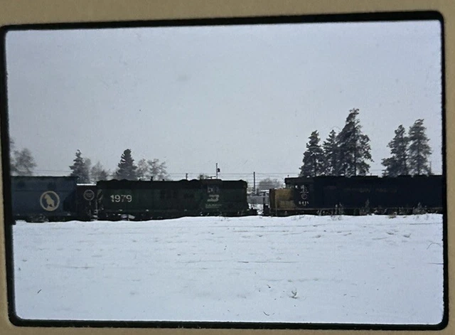Vtg 35mm Slide Burlington Northern Railroad Train Engine 1979 Original Winter
