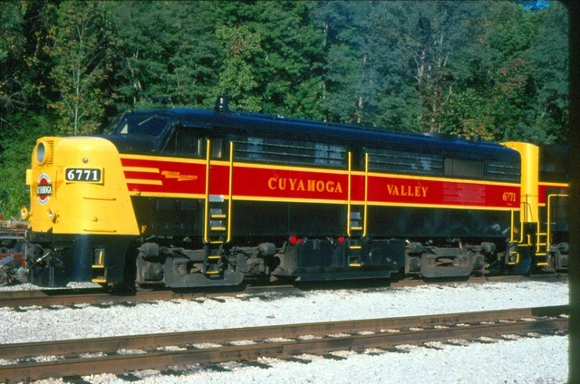 CUVA 6771 FPA-4, Independence, OH, 09/05; Kodachrome Original