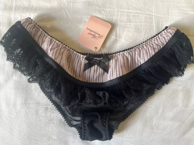 Agent Provocateur FiFi briefs S knickers black pink NEW lace skirted panties AP2