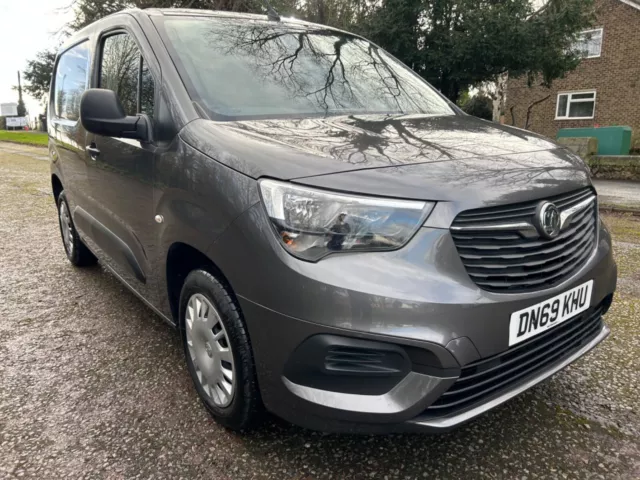 2019 69 Reg Vauxhall Combo  Sportive 1.5 Turbo  D Euro 6 Air Con