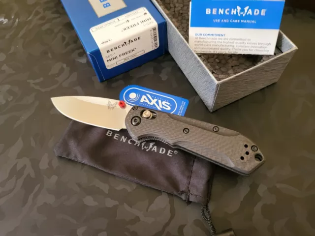 Benchmade 565-1 Mini Freek® CPM-S90V Carbon Fiber (Factory Sealed New Stock)