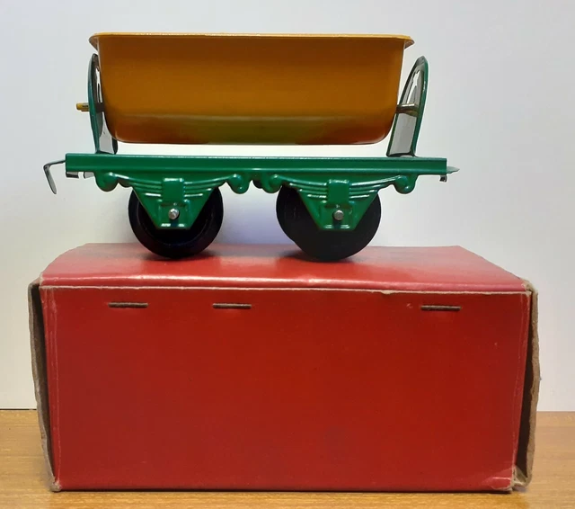 42224 Boxed Hornby Trains Meccano Ltd Tin Plate No 20 Side Tipping Wagon Gauge O