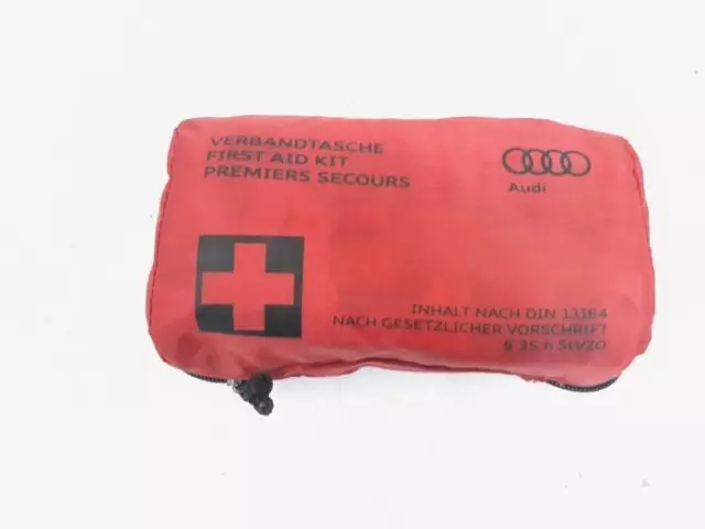 P20058458 Trousse de premiers secours AUDI A3 Sportback (8V) 8W0860282F