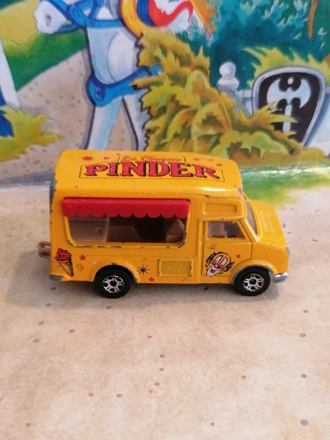 MAJORETTE 1/67 NO.259, Fourgon, Le Cirque Pinder, Icecream Van, Diecast