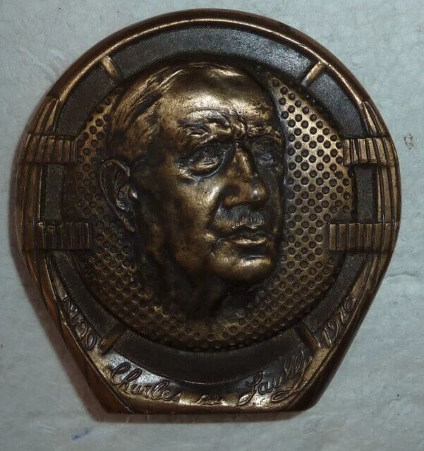 Médaillon En Bronze Commémoratif De Charles De Gaulle - Appel Du 18 Juin 1940, Lot 156, Objet De Collection Historique