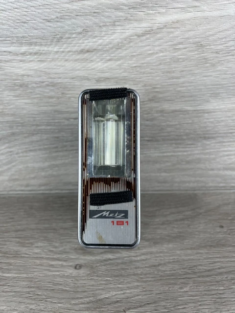 Vintage Metz Mecablitz 181 Black & Silver Universal Electronic Camera Flash