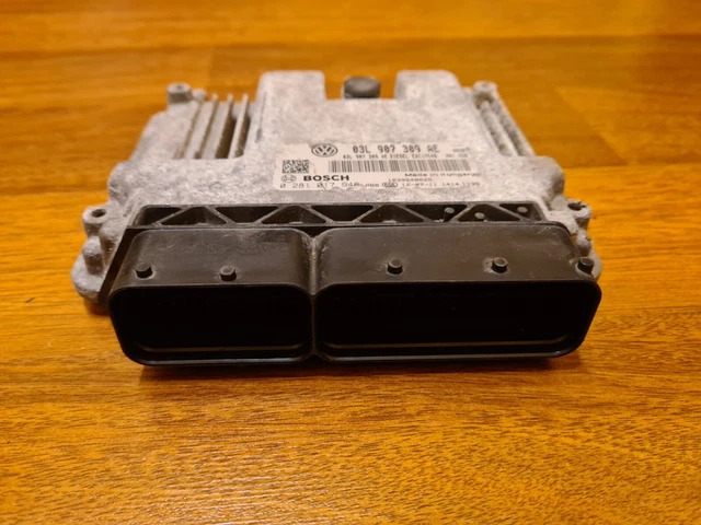 ECU Centralina motore VW 03L907309AE 0281017946 EDC17C46