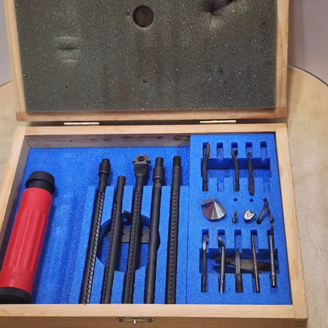 Shaviv Vargus Deburring tool set GUC incomplete
