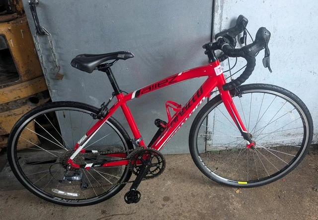 SPECIALIZED ALLEZ JUNIOR Road Bike 44cm Frame, 650c