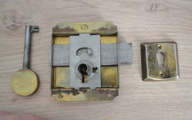 Changer Serrure Meuble Anciennull