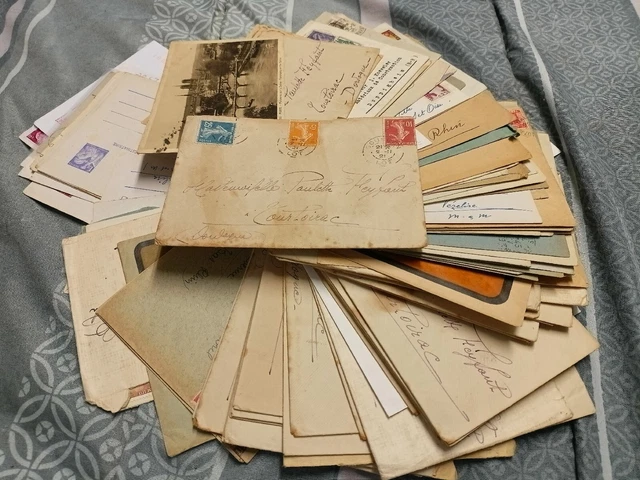 Lot De 70 Photos Anciennes Argentiques Noir Et Blanc – État Correct