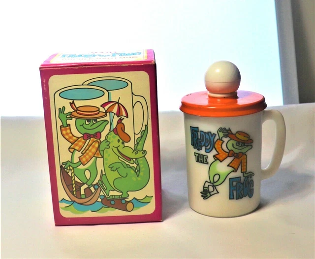 De colección Avon Freddy The Frog 5 Fl. Oz. Taza de vidrio de baño de burbujas nueva en caja