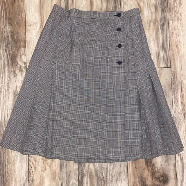 Pendleton Plaid Pleated Skirt Size 6 Authentic Virgin Wool, Button-Down