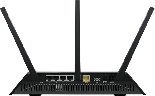 Defekt! Netgear Nighthawk R7000-100PES AC1900 WLAN Router 3