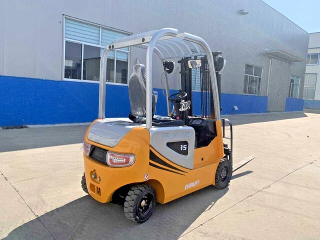 Brand New  electric forklift, lifts 2200 lbs, 118" in 2 levels Yellow color body