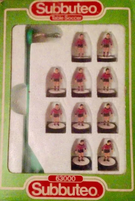 Subbuteo Team Belgio Lw Ref N.151/444 Mint Condition Hand Painted Players  Box