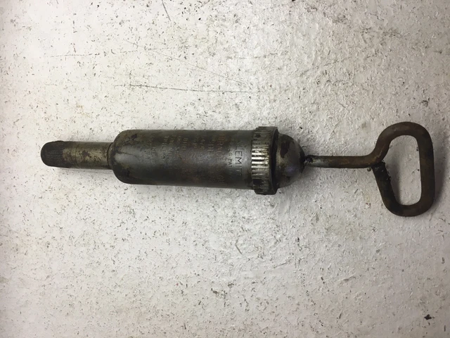 Vintage Alemite hydraulic grease gun
