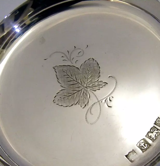 PRETTY ENGLISH SOLID STERLING SILVER PIN DISH 1967 LEAF DESIGN 34g