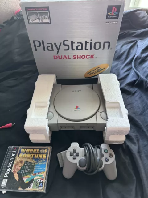 Sony Playstation 1 PS1 SCPH-7501 In Original Box