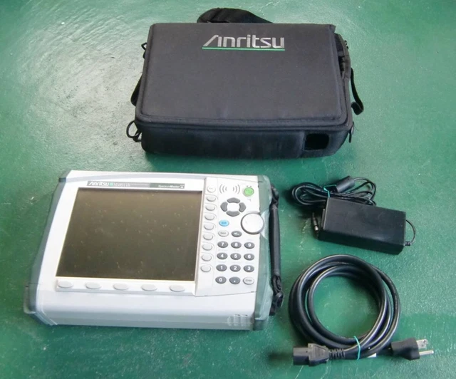 Anritsu MS8911B SPECTRUM MASTER Digital Broadcasting Field Analyzer Used Japan