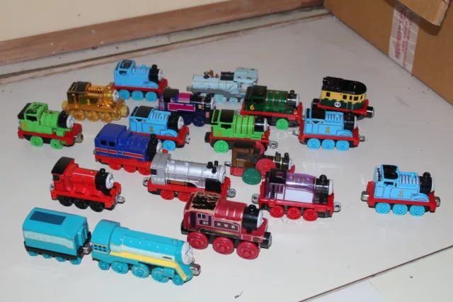 Thomas The Tank Engine Mixed Bulk Lot Die Cast & 1 Wooden Lot 19 Piece