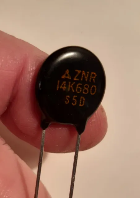 10 Stck. Varistor ZNR 14K680