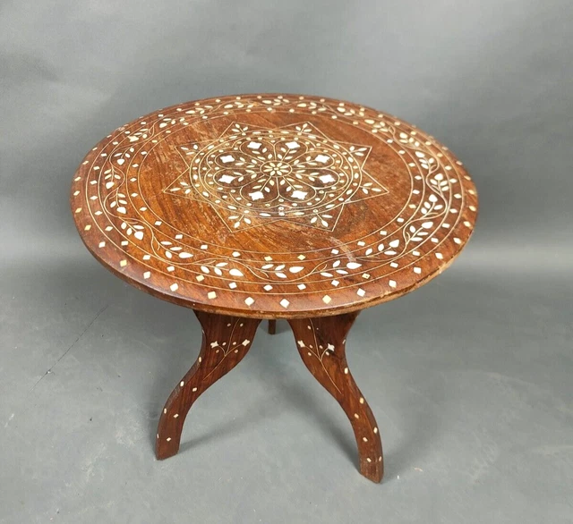 Mesa auxiliar marroquí - mesa de madera mesita de noche - vintage plegable