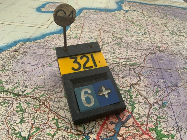 ORIGINAL WW2 RAF battle of britain operations room raid block £336.00 ...