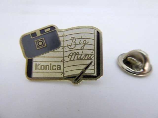 Pin's De Revers Vintage Konica - Montgolfière Publicitaire - Lot Collection