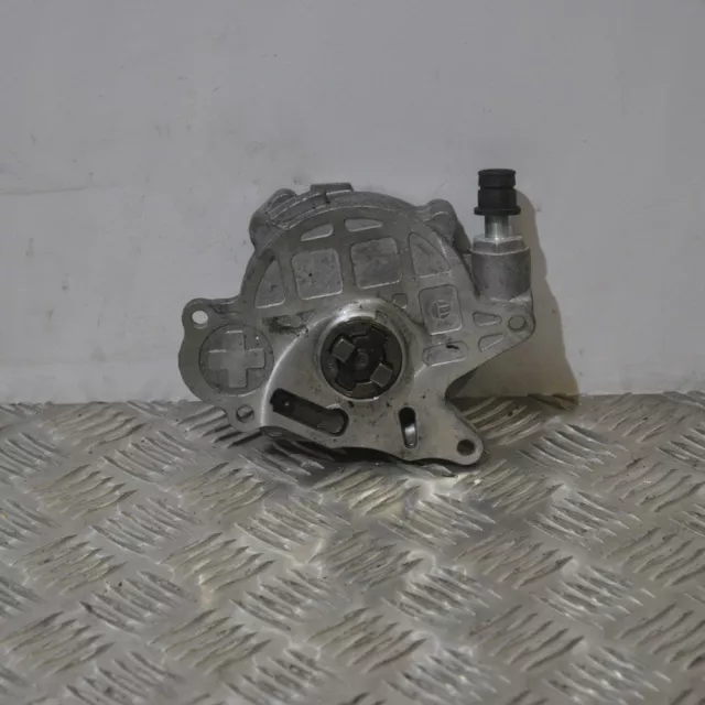 Pompe à vide moteur VOLKSWAGEN JETTA MK6 2.0 TDI 03L145100 2.0 Diesel 103kw 2014 2