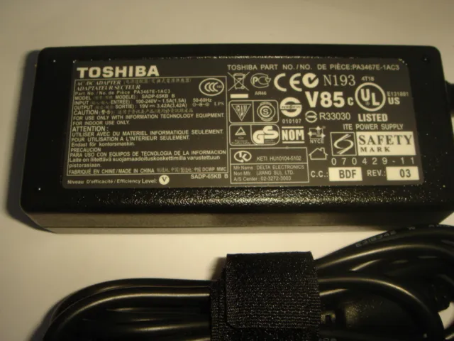 Power Supply Original Toshiba Satellite L10 L15 L20 L25 L30 L35 L45 M105 M115