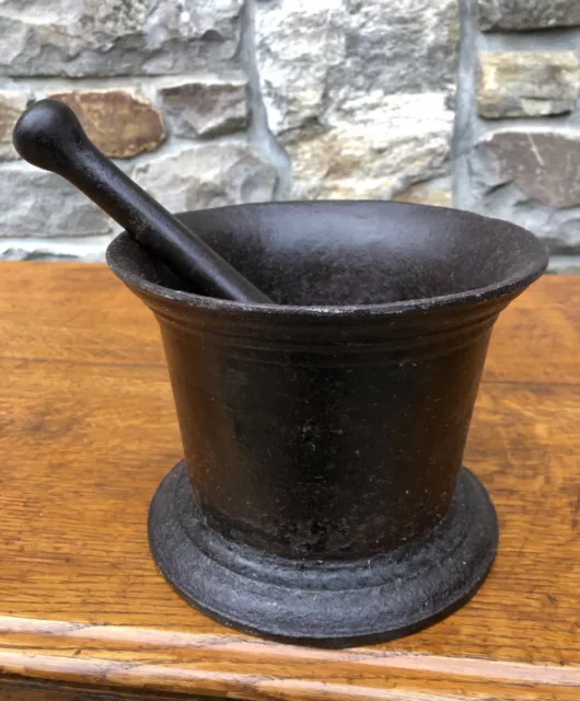 Old Early American cast iron mortar pestle 18th early 19thc country NE pharmacy