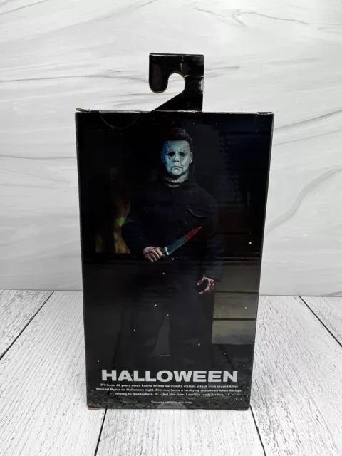 Halloween (2018) - 8” Clothed Action Figure - Michael Myers - NECA 3