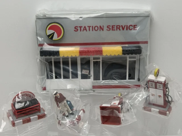 DIORAMA STATION-SERVICE ÉTAT Neuf Cadeau Abonné Édition Atlas 1/43 EUR