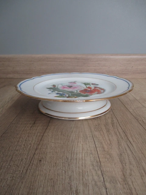 Compotier/plat à gâteaux porcelaine de paris  décor de fleurs et dorure  XIXe""