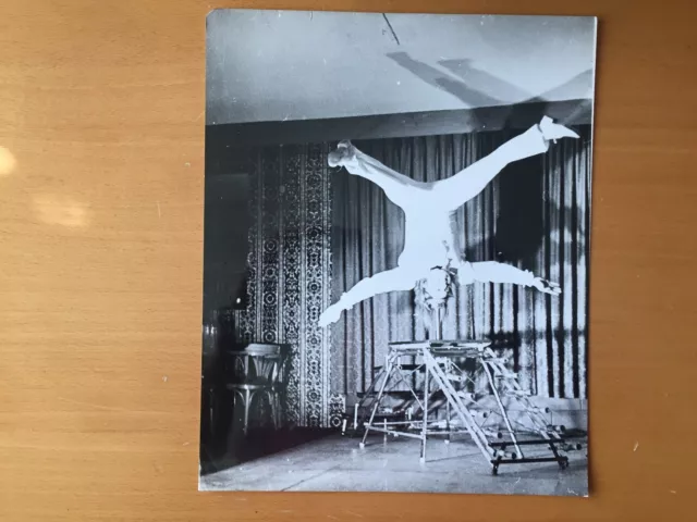 RARE DAREDEVIL CIRCUS ACT: Man Standing on His Head on Stage Entertainers Photo