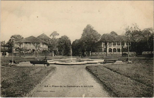 CPA AK VIETNAM COCHINCHINE Saïgon - Place de la Cathédrale (61512)