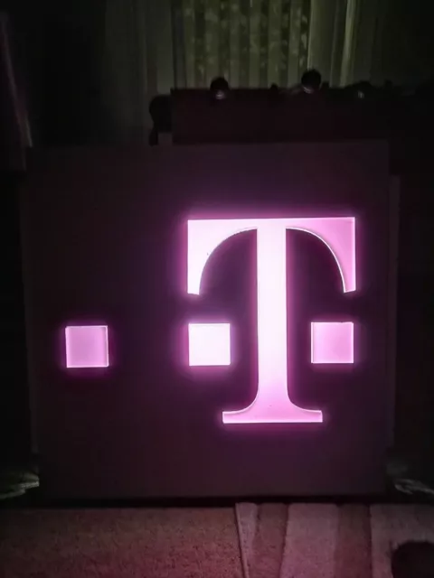 Leuchtreklame Telekom gebraucht