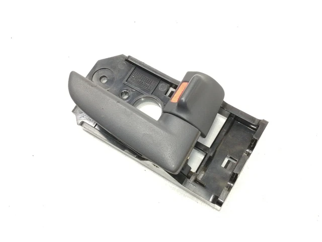 82623Ld000 Innerer Hinterer Rechter Griff / 70637 Für Kia Cerato 1.5 Crdi