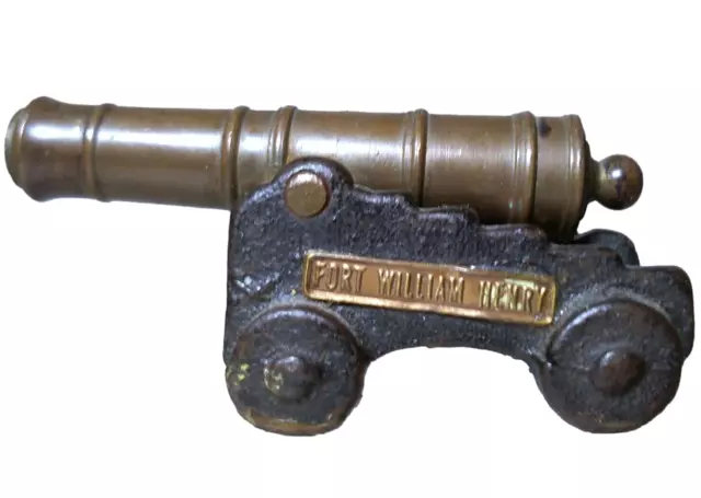 Fort William Henry Early 20Th C Vint C. I. W/Brass Turret 18Th C Mini Toy Cannon