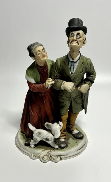 VTG Ceramic Figurine "Elderly Dressed Up Couples Walking with Their Puppy Japan 5
