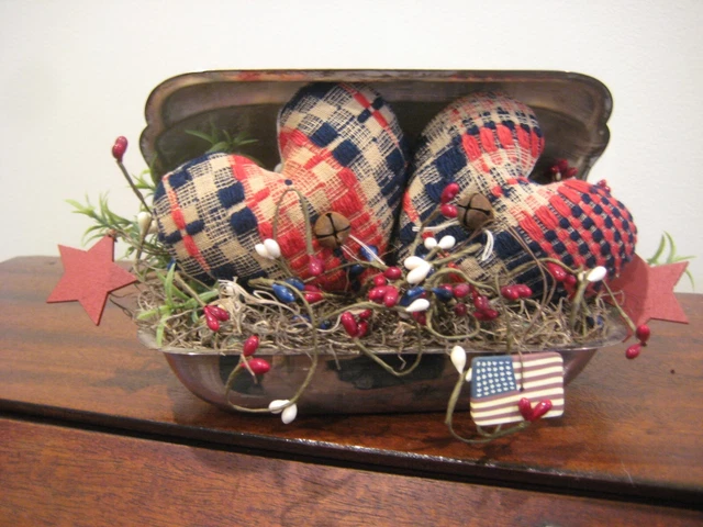 Primitive Vintage Silent Butler - Antique Coverlet Hearts - Patriotic Decoration